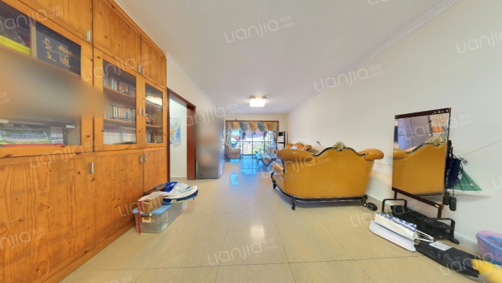 庐峰翠苑二手房实景图