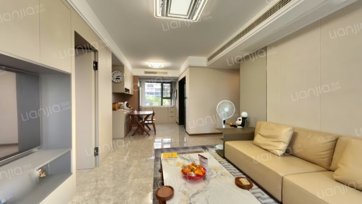 悦年华花园二手房实景图