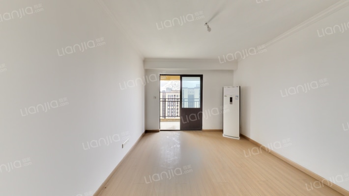 世茂云锦玉海园二手房实景图