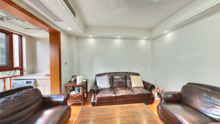 天成家园南区二手房实景图