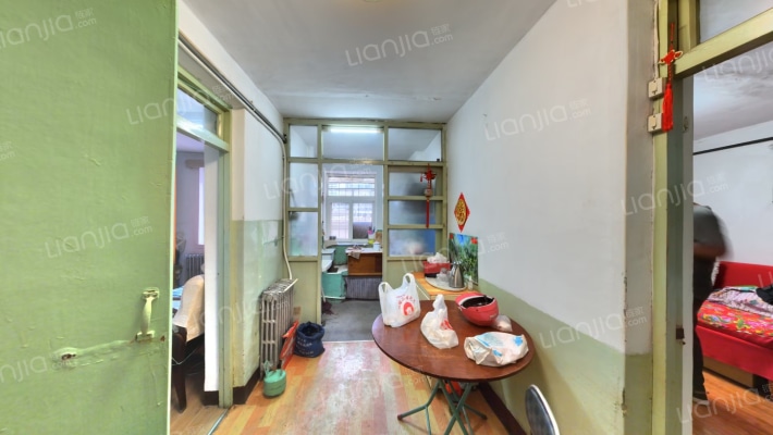 德元里二手房实景图