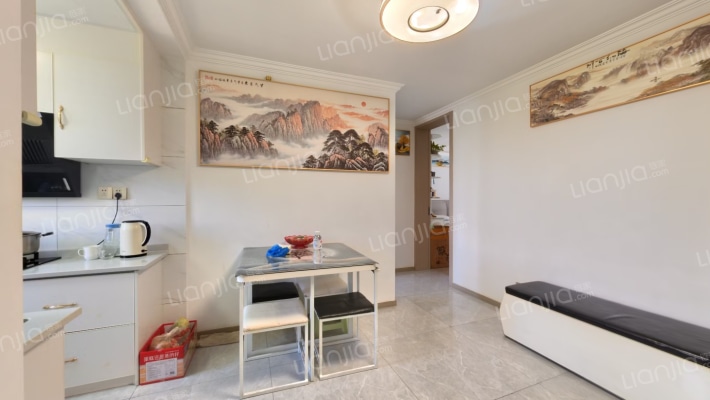 机场路24-4号二手房实景图