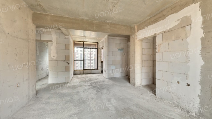 海天花园二手房实景图