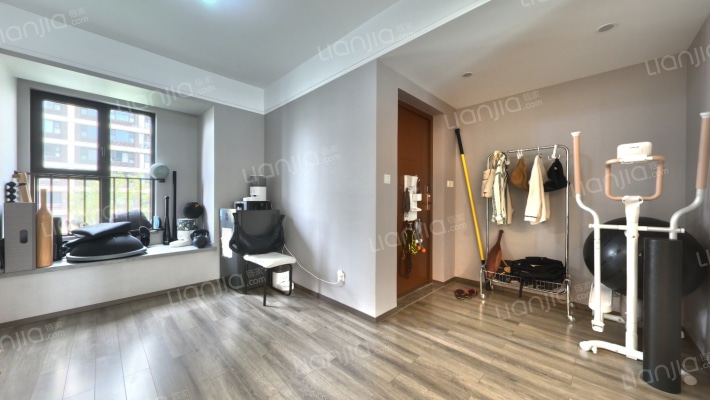 逸品澜岸花苑西区二手房实景图