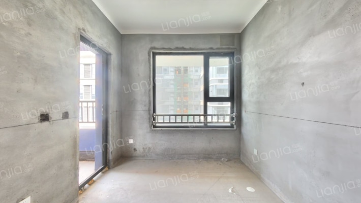 玖仁幸福家园二手房实景图