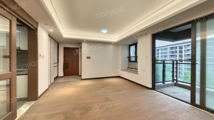 万科招商理想城晓曦二手房实景图