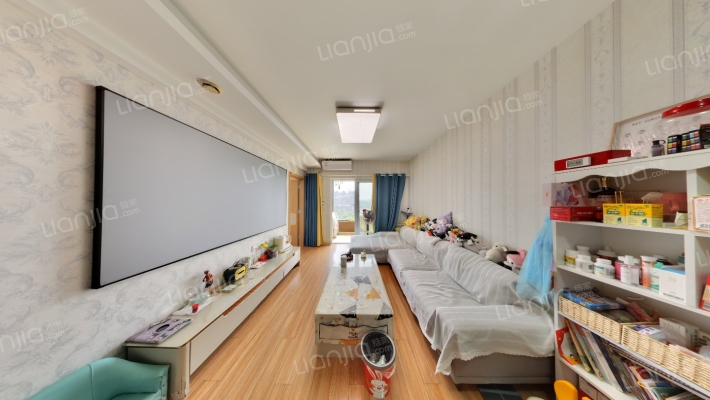 万科城秋棠苑二手房实景图