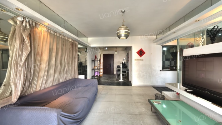 春树里二手房实景图