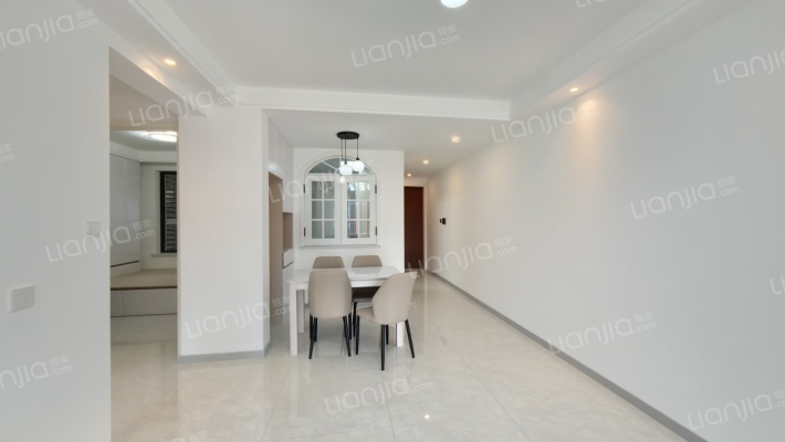 富力东堤湾畔二手房实景图