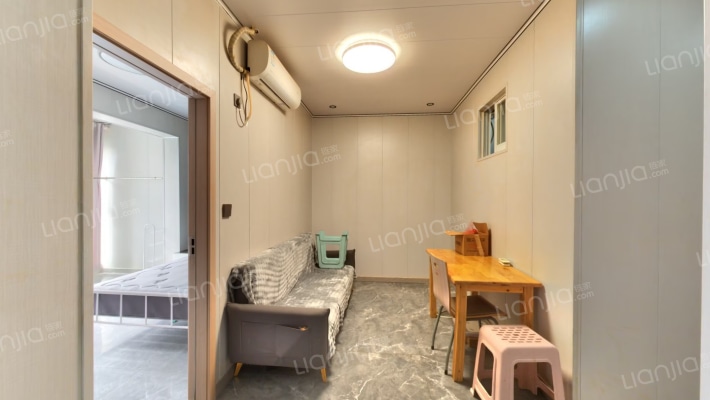 两江嘉苑二手房实景图