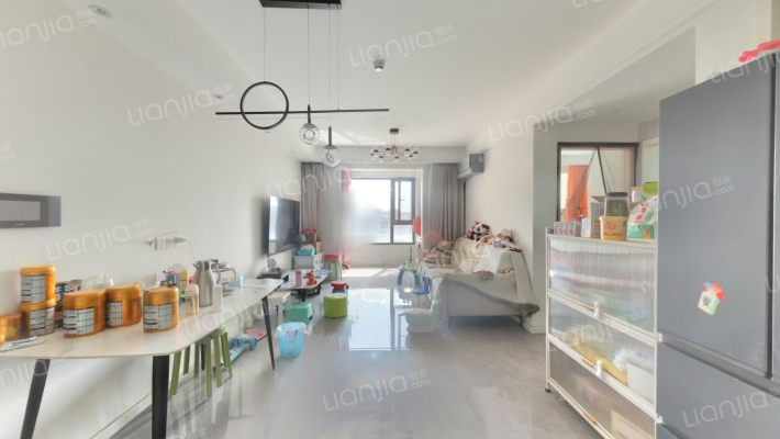 和昌水岸花城桂熙里二手房实景图