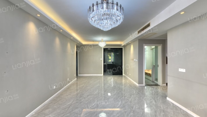 御锦城智慧树二手房实景图