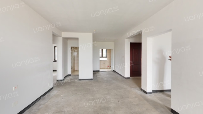 中建锦绣丽城二手房实景图