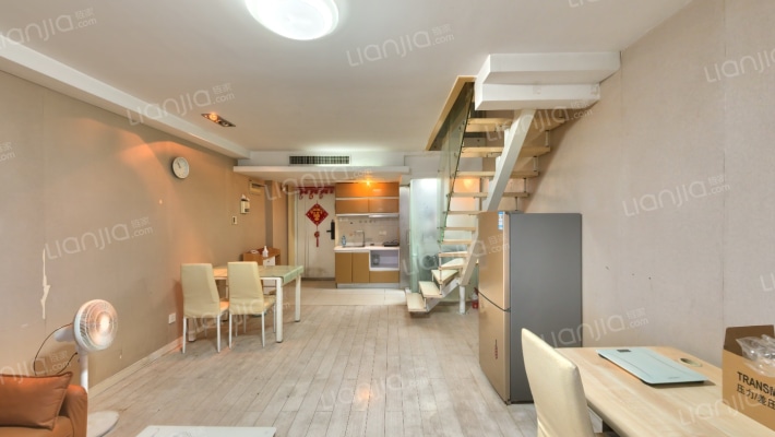 东方商务会馆二手房实景图