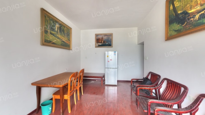 南坪东路三巷二手房实景图