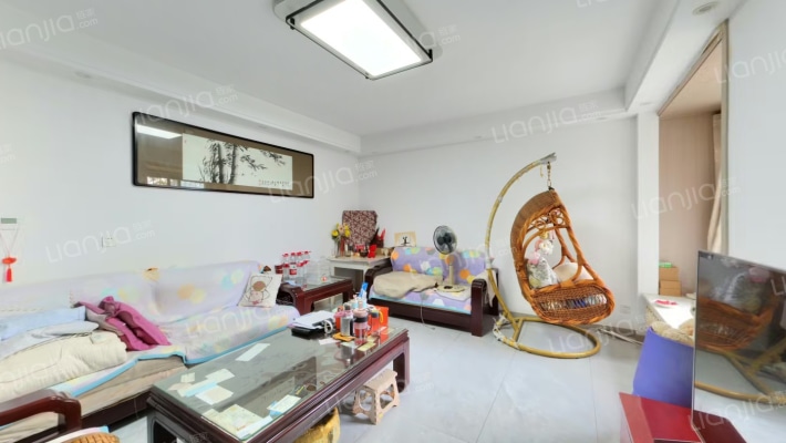 水岸东方一期二手房实景图