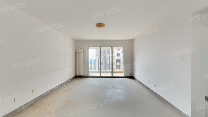 新奇世界济南鹊山二手房实景图