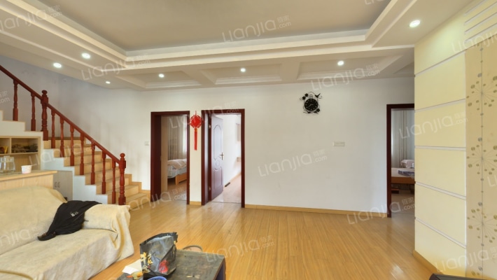 前川街双凤丝绸小区二手房实景图