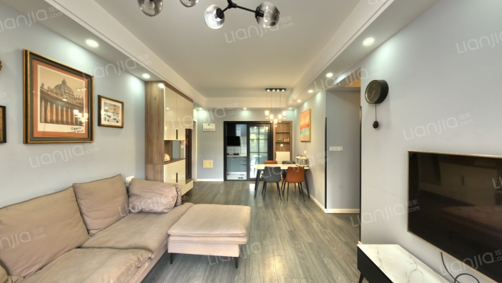 融创剑桥郡二期二手房实景图