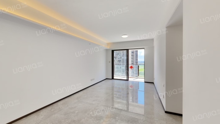 星河畔月湾二手房实景图