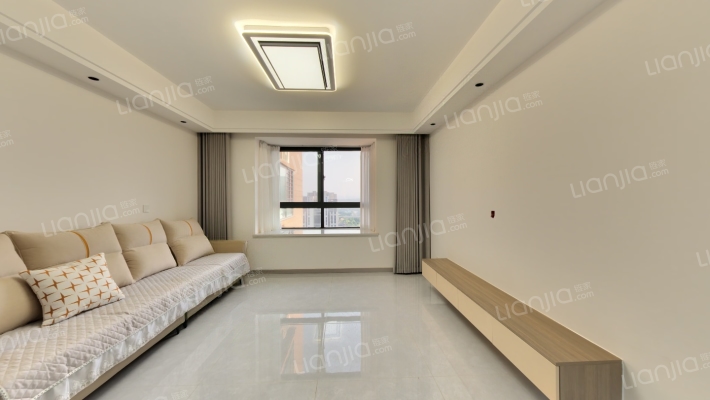 丽景花苑东区二手房实景图