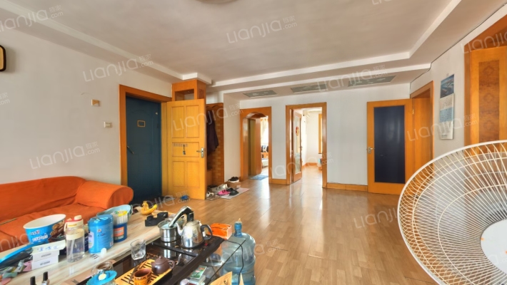 和平家园二手房实景图