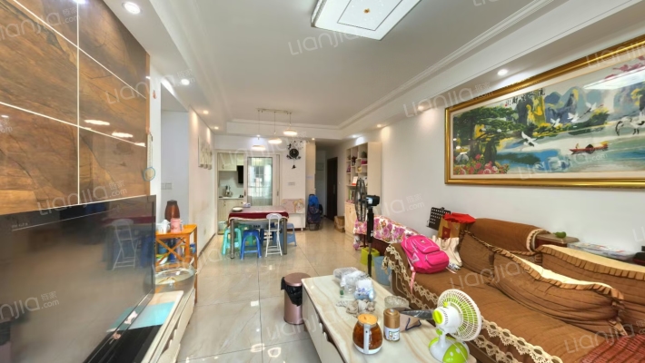 和泓江山国际二手房实景图