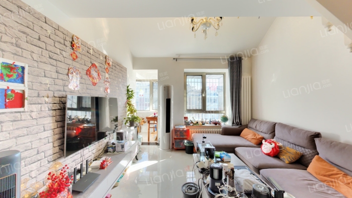 鹿海园一里二手房实景图