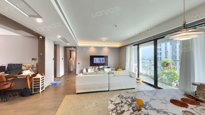 铂悦春和万象二手房实景图