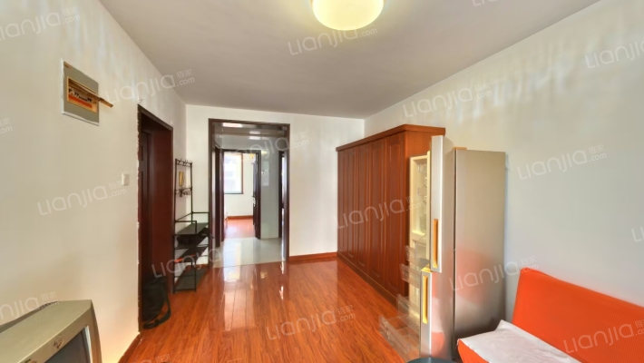 岭昌里二手房实景图