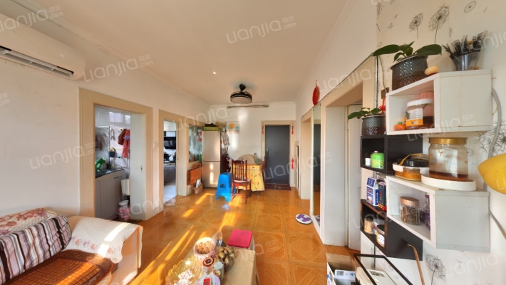 金山南区二手房实景图