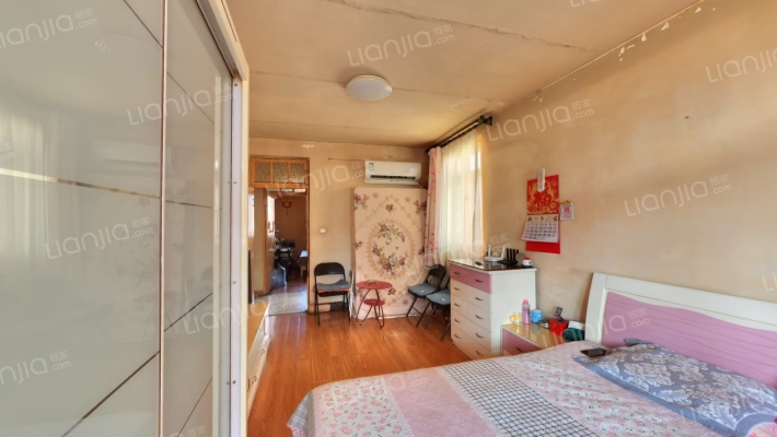 棉四二宿舍二手房实景图