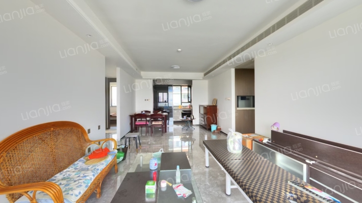 中海阅麓山二手房实景图