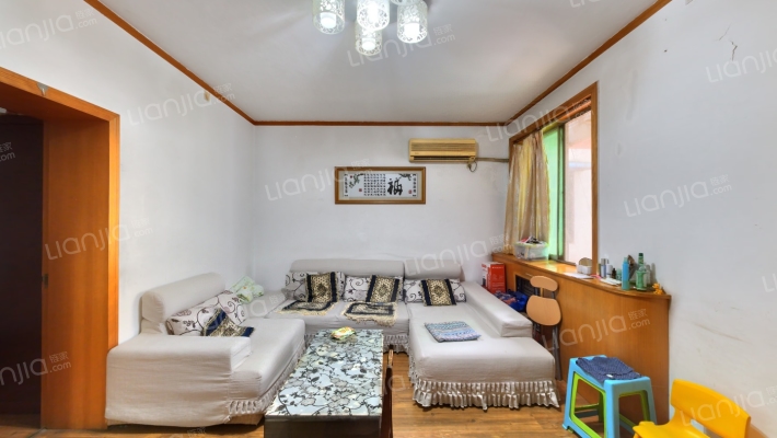 千户社区二手房实景图