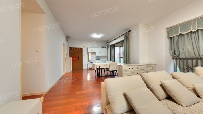 武汉天地二期A8二手房实景图