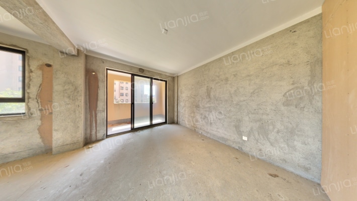 水岸瑶琳二手房实景图