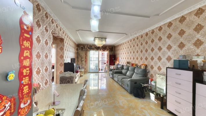 旭辉新里城二手房实景图