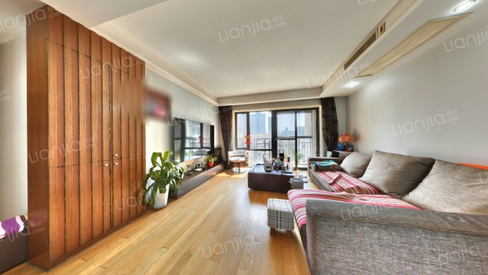 中海华庭二手房实景图