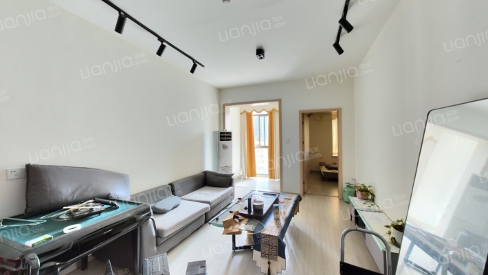 春江丽苑二手房实景图