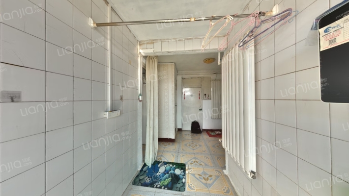 东风里三段二手房实景图