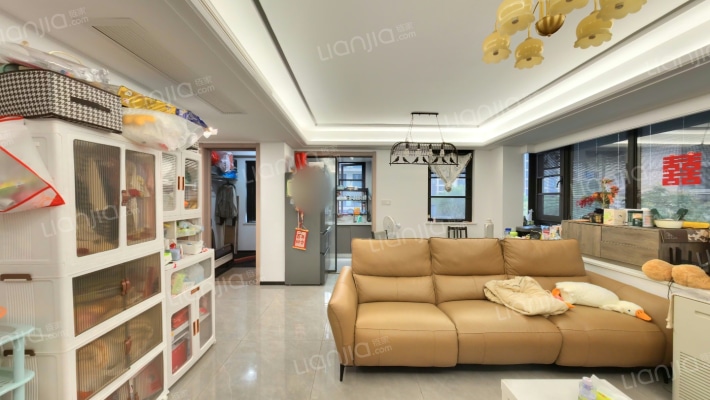 百骏中心二手房实景图