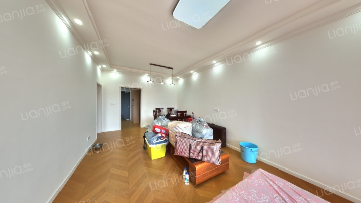 银泰大厦二手房实景图