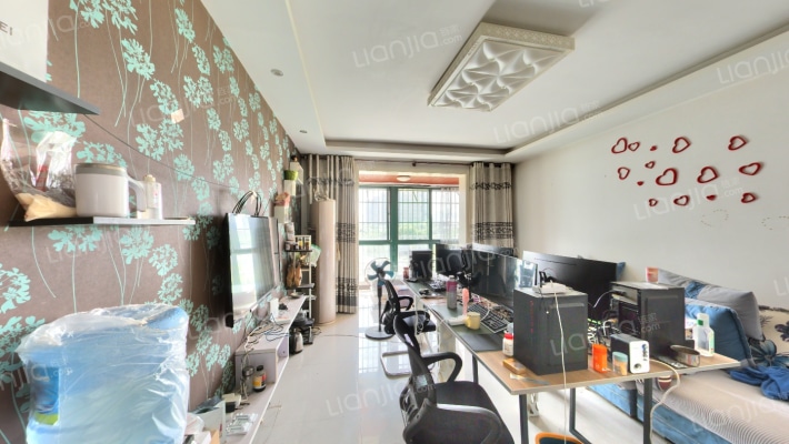 鸿禧花园二手房实景图