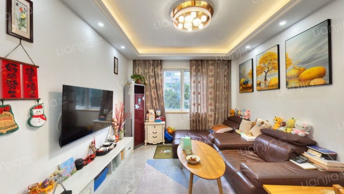 128国际公寓二手房实景图