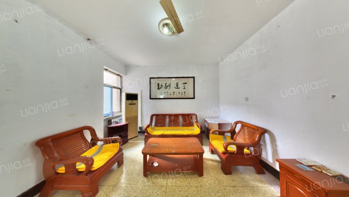 董家镇历城二中宿舍二手房实景图