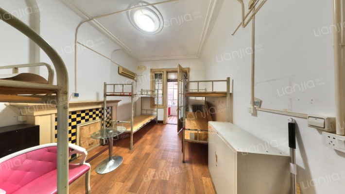 华卫里二手房实景图