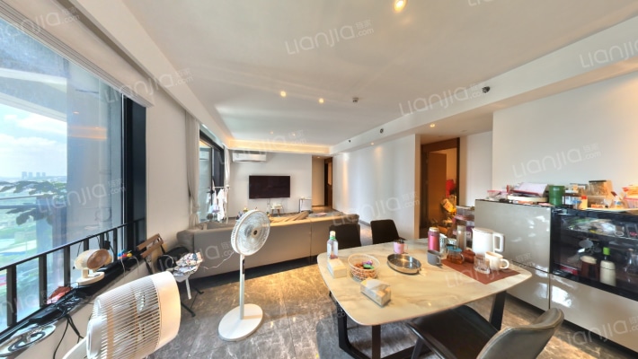 保利东郡二期二手房实景图