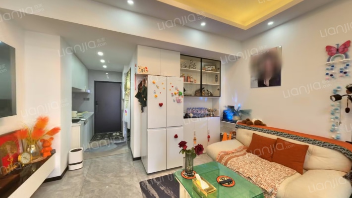 顶峯上一广场二手房实景图