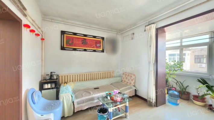 园丁楼二手房实景图