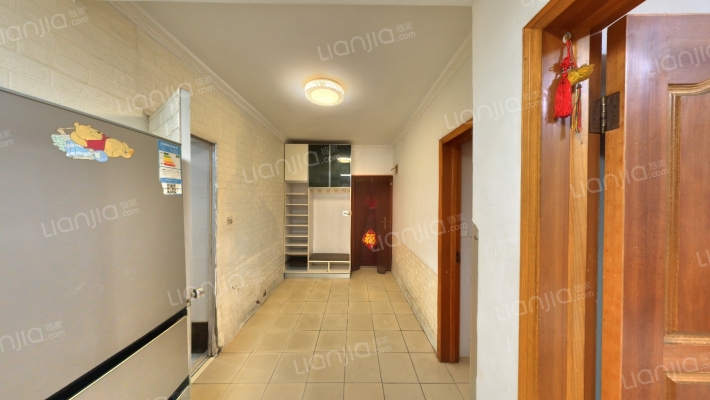 东三小区二手房实景图